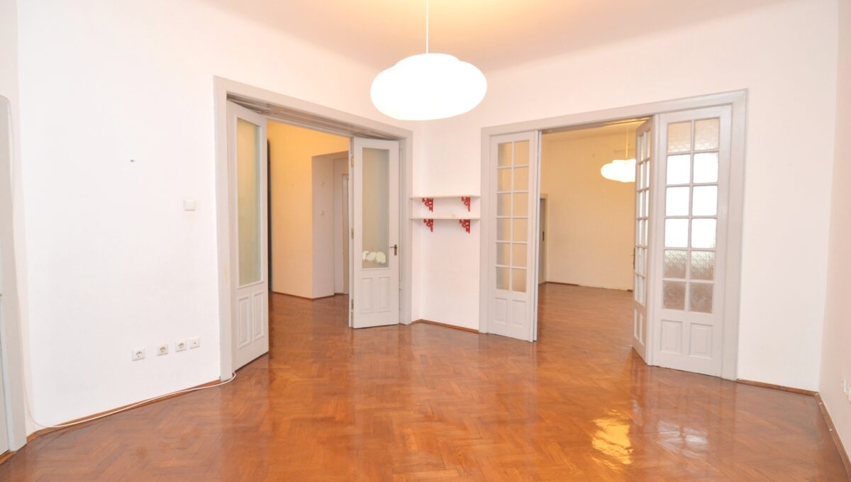 5-CRSImobiliare-Agentie-Imobiliara-Oferta-Vanzare-Apartament-4-Camere-Piata Victoriei-Str. Frumoasa