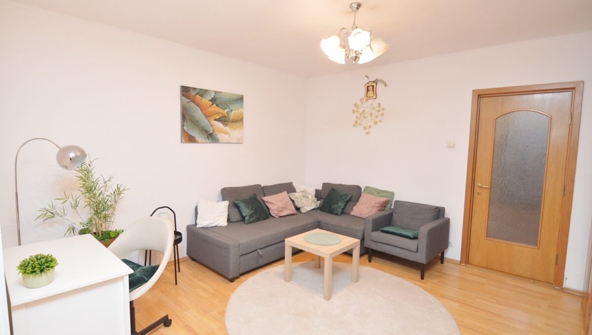 4-CRSImobiliare-Agentie-Imobiliara-Oferta-Inchiriere-Garsoniera-Dristor-Metrou Dristor