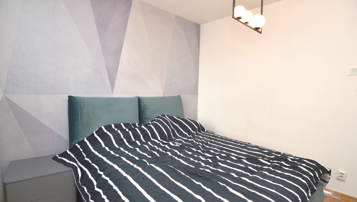 13-CRSImobiliare-Agentie-Imobiliara-Oferta-Vanzare-Apartament-3-Camere-Crangasi-Str. Ceahlaul