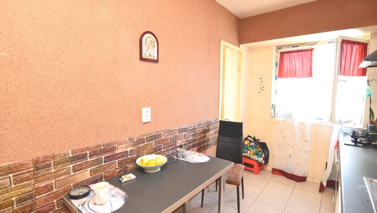 18-CRSImobiliare-Agentie-Imobiliara-Oferta-Vanzare-Apartament-3-Camere-Pantelimon-Mega Mall