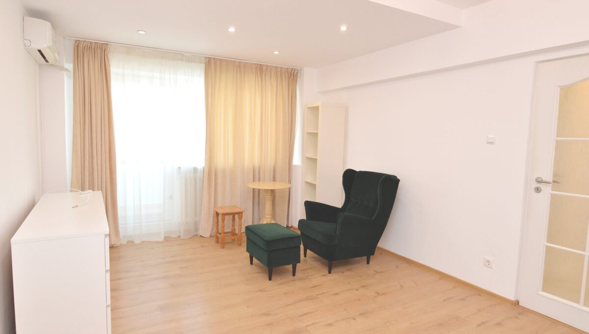 2-CRSImobiliare-Agentie-Imobiliara-Oferta-Inchiriere-Garsoniera-Piata Victoriei