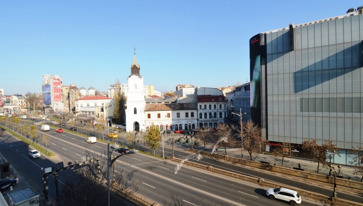 18-CRSImobiliare-Agentie-Imobiliara-Oferta-Inchiriere-Apartament-6-Camere-Piata Unirii-Cocor