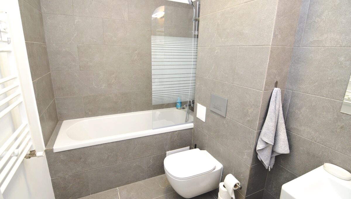 12-CRSImobiliare-Agentie-Imobiliara-Oferta-Inchiriere-Apartament-2-Camere-Atria-Uban-Resort