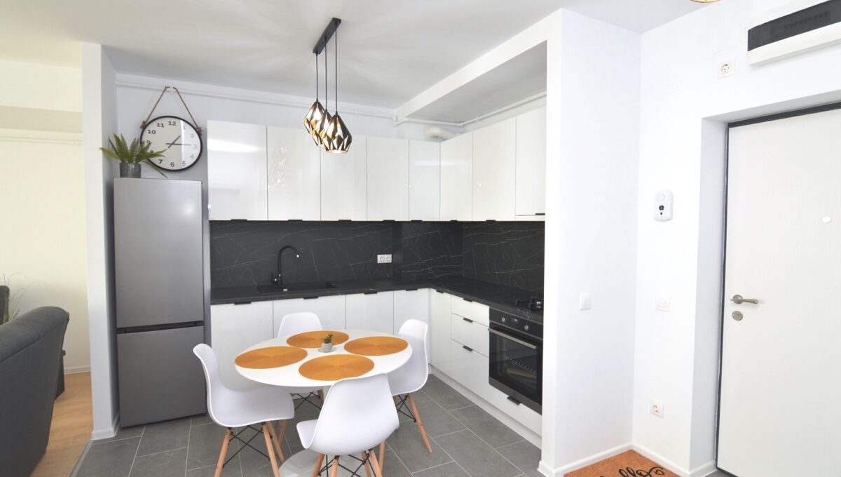 2-CRSImobiliare-Agentie-Imobiliara-Oferta-Inchiriere-Apartament-2-Camere-Atria-Uban-Resort
