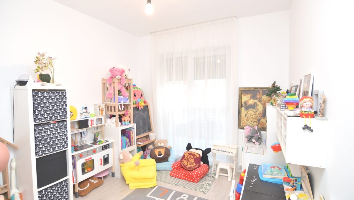 16-CRSImobiliare-Agentie-Imobiliara-Oferta-Vanzare-Apartament-3-Camere-Titan-Hercesa Vivenda