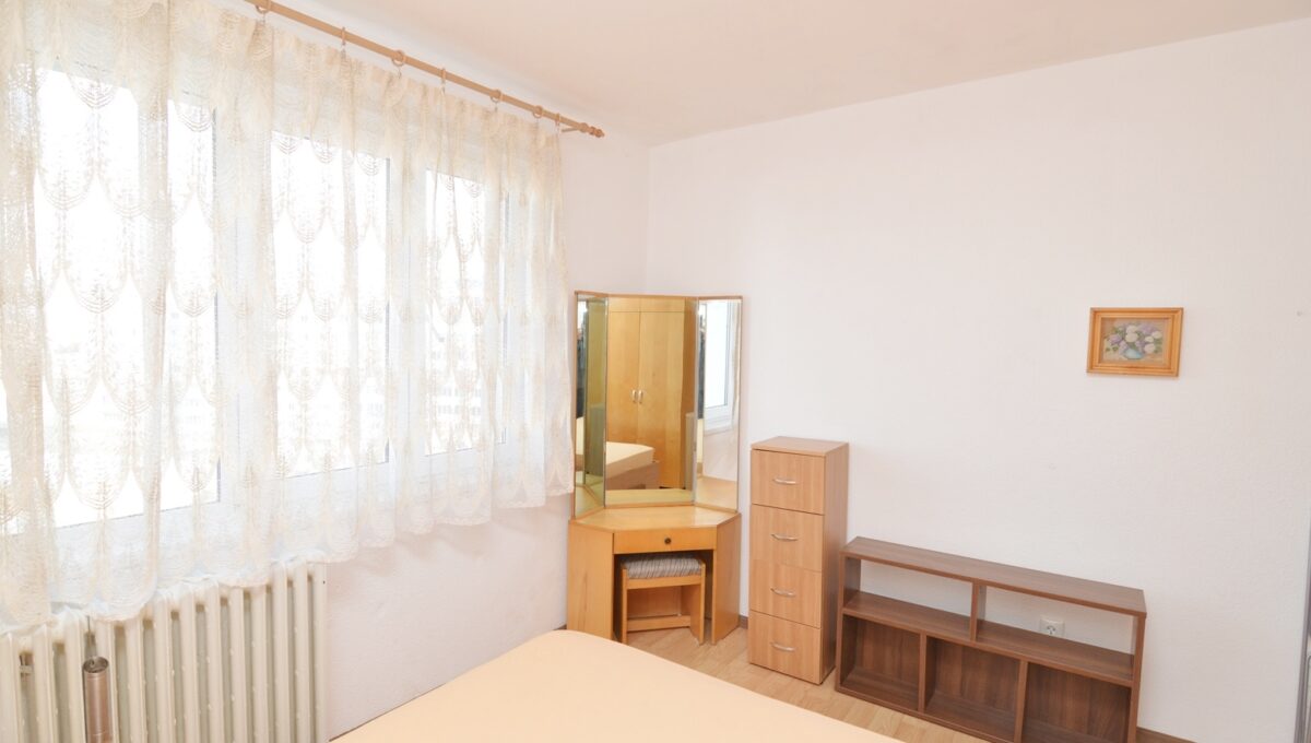 8-CRSImobiliare-Agentie-Imobiliara-Oferta-Inchiriere-Apartament-3-Camere-Pantelimon-Mega Mall