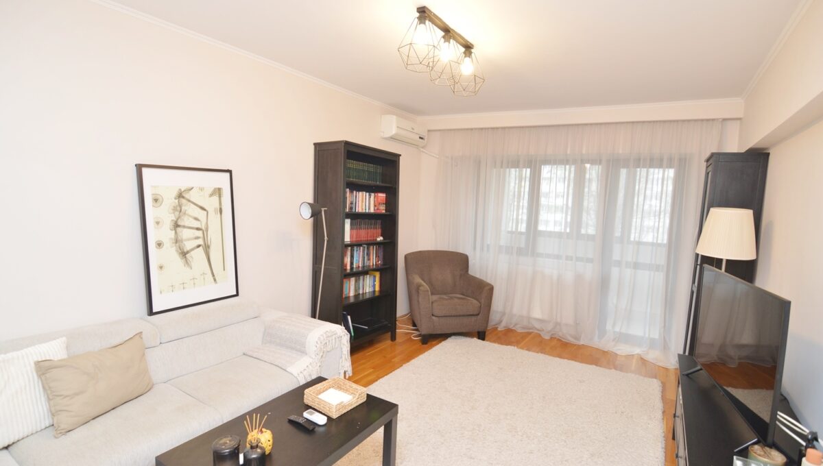 2-CRSImobiliare-Agentie-Imobiliara-Oferta-Inchiriere-Apartament-3-Camere-Victoriei-N. Titulescu