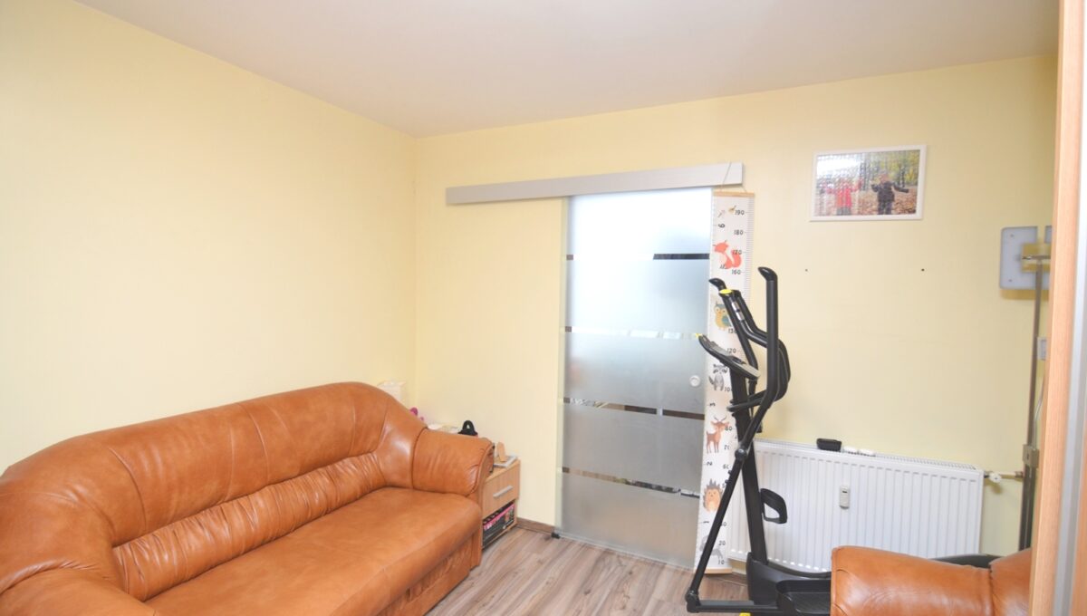 9-CRSImobiliare-Agentie-Imobiliara-Oferta-vanzare-Apartament-4-Camere-Titan-Parc IOR